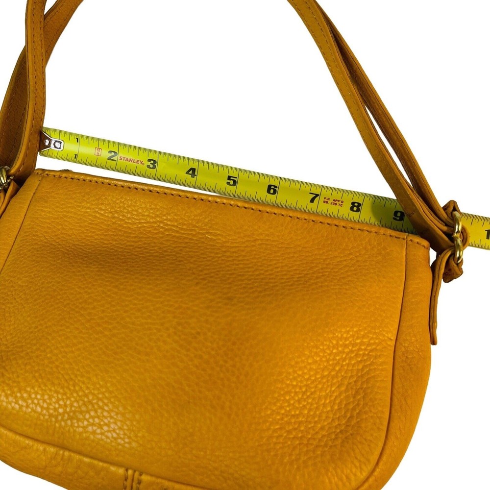 Vintage COACH Marigold Yellow Leather Shoulder Purse Handbag Hobo Adjustable - Picture 7 of 12